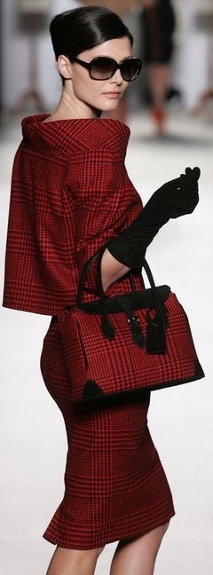 I don't know what fantastic designer conjured up this little beauty, but I love that person. xxx