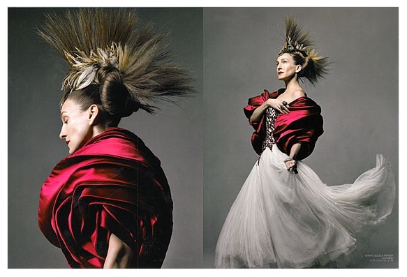 McQueens Rose.  How did he do this? <3